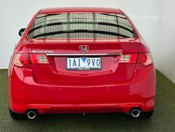 2013 Honda
                Accord Euro Luxury