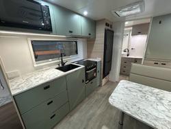 2024 JAYCO
DISCOVERY 19.61-2.DY-MY25