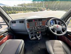 2024 Kenworth T410sar T410SAR IT BUNK White