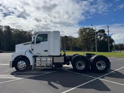 2024 Kenworth T410sar T410SAR IT BUNK White
