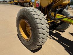 2019 Caterpillar
140M