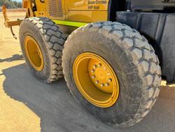 2019 Caterpillar
140M