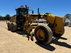 2019 Caterpillar
140M