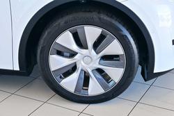 2022 Tesla
                Model Y Rear-Wheel Drive