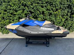 2025 SEA-DOO Spark Trixx 1UP