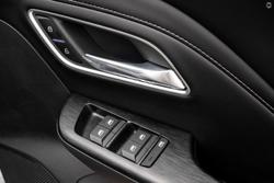 2024 MG ZS Essence Hybrid+ ZS32 MY24.5 Black Pearl