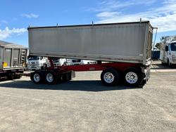 2013 Kenworth T409sar Truck Trailer Grain Spec $213650+Gst KENWORTH T409SAR WHITE