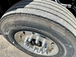 2013 Kenworth T409sar Truck Trailer Grain Spec $213650+Gst KENWORTH T409SAR WHITE