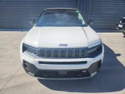 2024 Jeep
Avenger Limited
