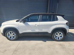 2024 Jeep
Avenger Limited