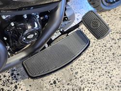 2025 Harley-Davidson Freewheeler 114 (FLRT) Freewheeler Black