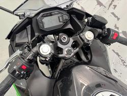 2024 Kawasaki Ninja 500 (EX500G) Ninja Grey