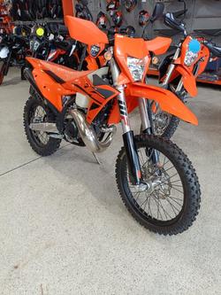 2025 KTM 2025 KTM 250 EXC-F ORANGE