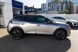 2024 Peugeot
2008 GT