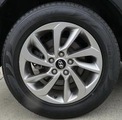 2018 Hyundai
                Tucson Active