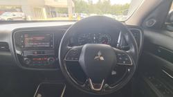 2018 MITSUBISHI
OUTLANDER ES ADAS 5 SEAT 2WD