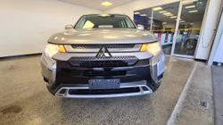 2018 MITSUBISHI
OUTLANDER ES ADAS 5 SEAT 2WD