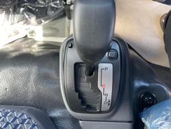 2024 Isuzu Nmr 45/60-150 Amt Tri-Tipper NMR