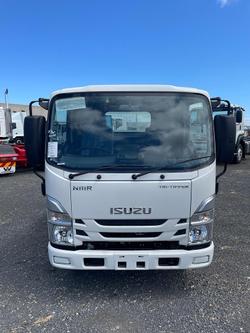 2024 Isuzu
Nmr 45/60-150 Amt Tri-Tipper NMR