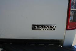 2013 Nissan Navara ST D40 Series 6 4X4 Dual Range Arctic White