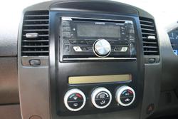 2013 Nissan Navara ST D40 Series 6 4X4 Dual Range Arctic White
