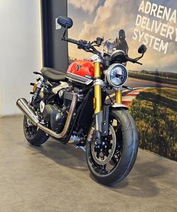 2025 Triumph Speed Twin 1200 RS Speed Twin Orange
