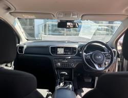 2018 Kia
Sportage Si Premium