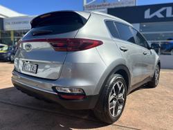 2018 Kia
Sportage Si Premium