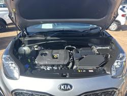 2018 Kia
Sportage Si Premium