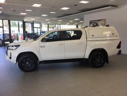2024 Toyota
                Hilux SR