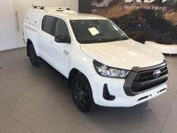 2024 Toyota
                Hilux SR