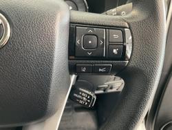 2024 Toyota
Hilux SR