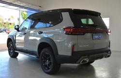 2024 LDV D90 Executive