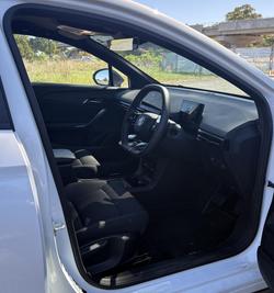 2023 MG
                MG4 Excite 64