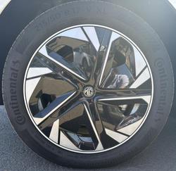 2023 MG
                MG4 Excite 64