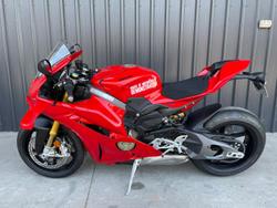 2025 Ducati Panigale V4 S Panigale V4 Red