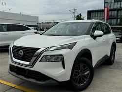 2025 Nissan
X-TRAIL ST