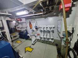 2014 COMMERCIAL Workboat