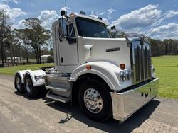2013 Kenworth
T409sar Auto Only 812K Klms SAR