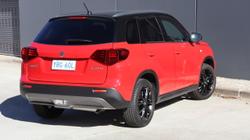 2024 Suzuki
Vitara 2WD