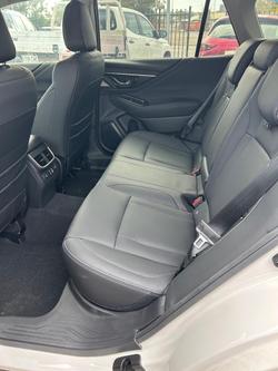 2024 Subaru Outback AWD Touring