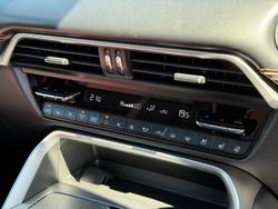 2024 Mazda
                CX-70 D50e Azami