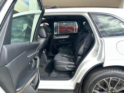 2024 Mazda
CX-70 D50e Azami