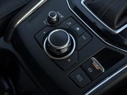 2017 Mazda
CX-5 Akera
