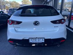 2024 Mazda
3 G20 Pure