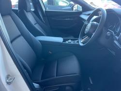 2024 Mazda
3 G20 Pure