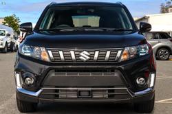 2024 Suzuki
Vitara Turbo