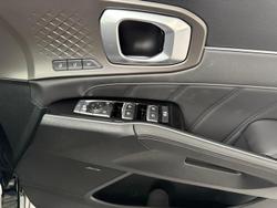 2024 Kia
Sorento HEV GT-Line
