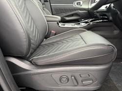 2024 Kia
Sorento HEV GT-Line