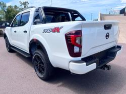 2024 Nissan
                Navara PRO-4X